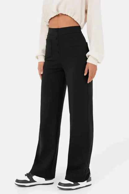 Women's wide-leg high-waist trousers in a relaxed street-style fit