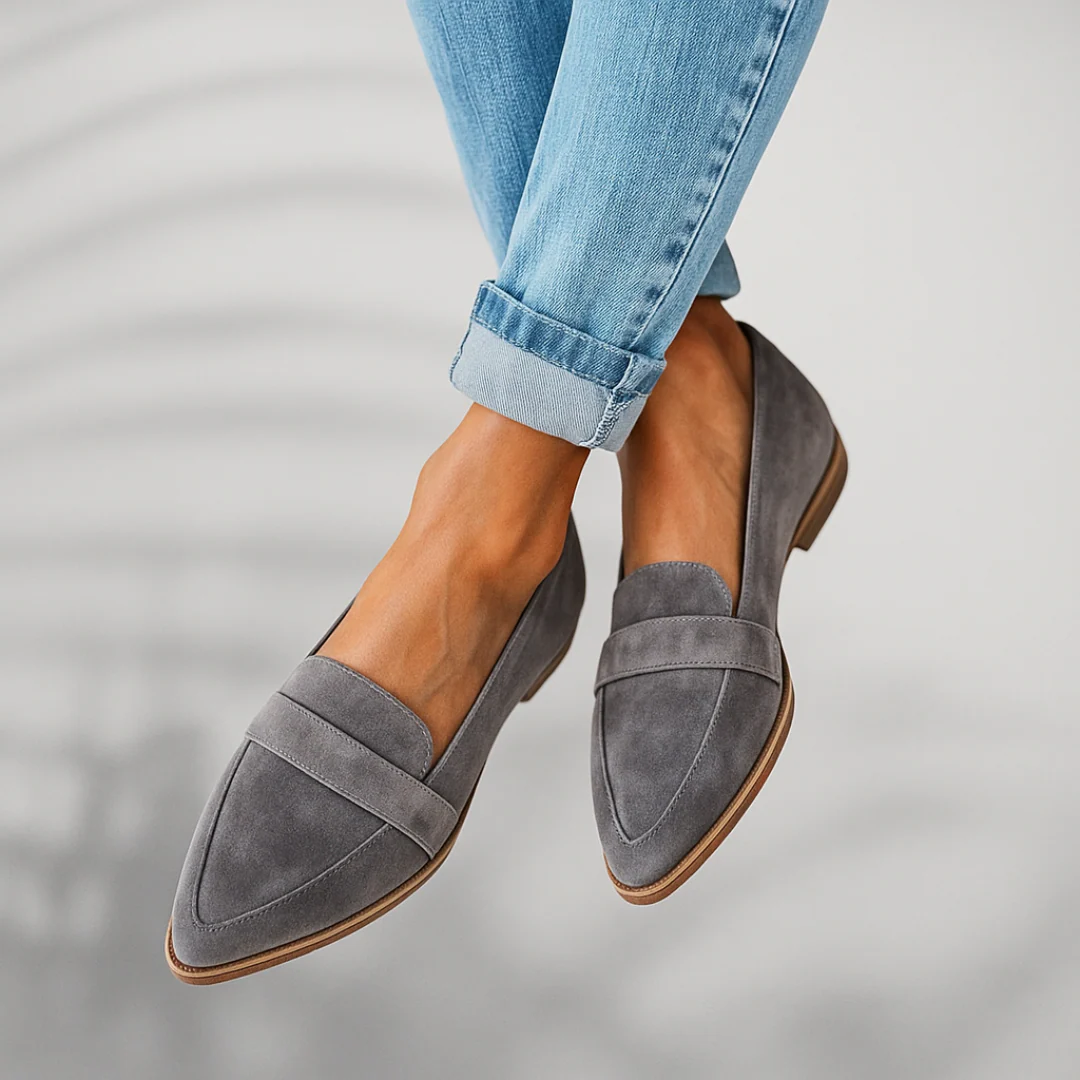 Women's cushioned loafers - front