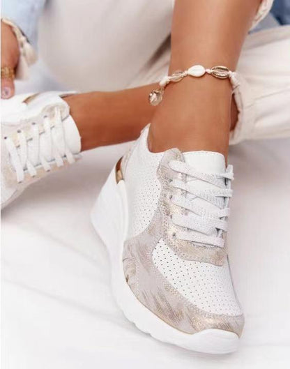 Women's everyday comfort trainers