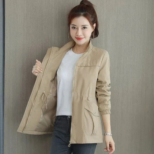 Women's water-resistant spring coat