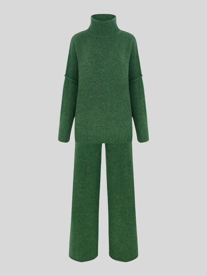 Women's two-piece knit loungewear