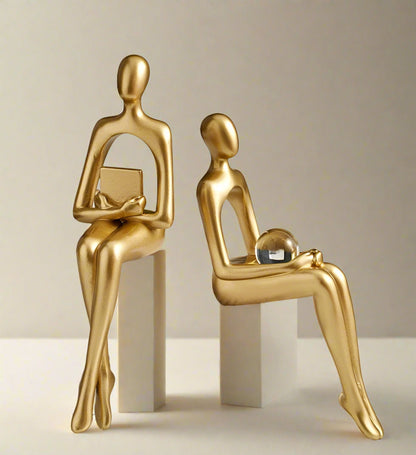Gold Abstract Bookshelf Figurines – Modern Decorative Sculptures